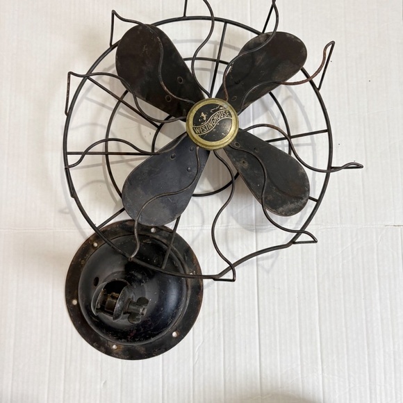 Antique Westinghouse Electric Desk Fan For Parts or Restoration USA - Picture 1 of 10